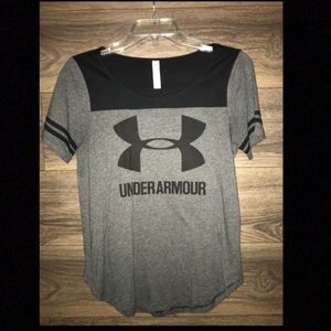 Women’s Under armour t shit